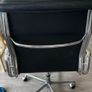 office chair Image 4