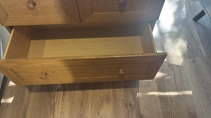 Baby changing Unit