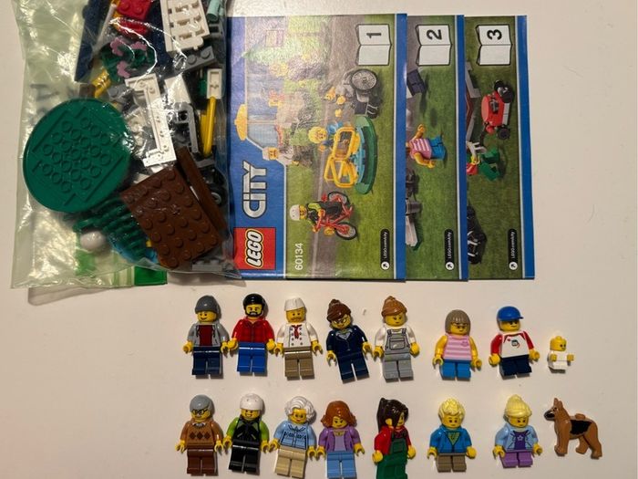 Lego City Fun in the park City People Pack 60134