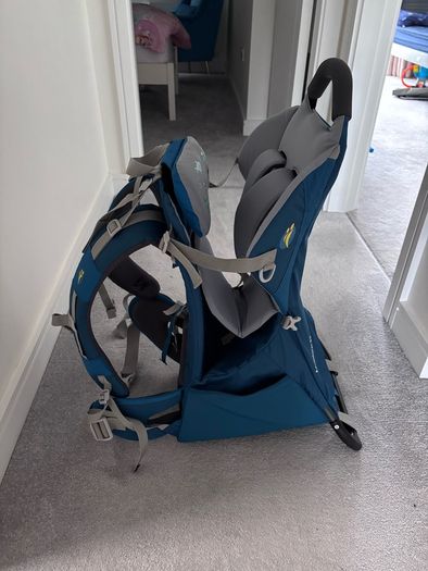 child carrier- little life adventure S2