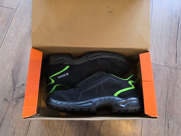 Base Chester Safety shoes