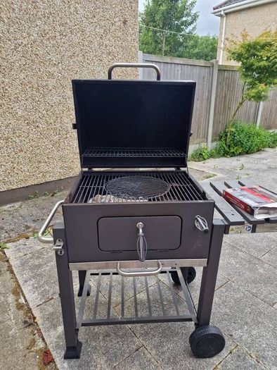 barbecue grill