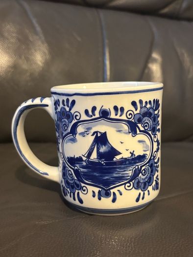 Vintage Delftware Elesva Holland Mug
