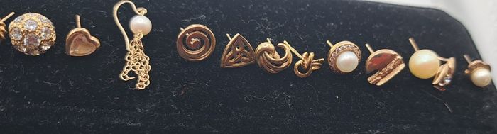 9ct gold earrings