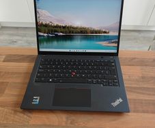 Lenovo ThinkPad T14s Laptop | 12th gen i7 | 16GB | 14" WUXGA | 256GB | SIM Card | Win11