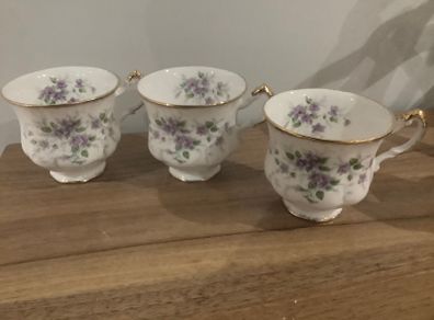 3 China Cups