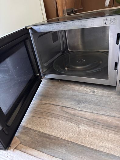 Neff integrated microwave