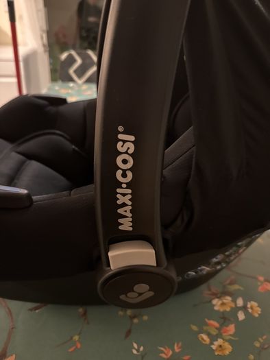 Maxi cosi cabriofix isize with isofix