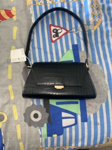 hand bag