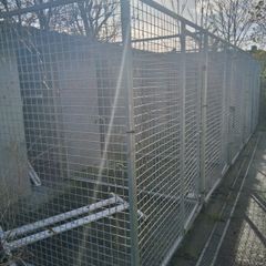 Dog Pens Good Condition 6x4