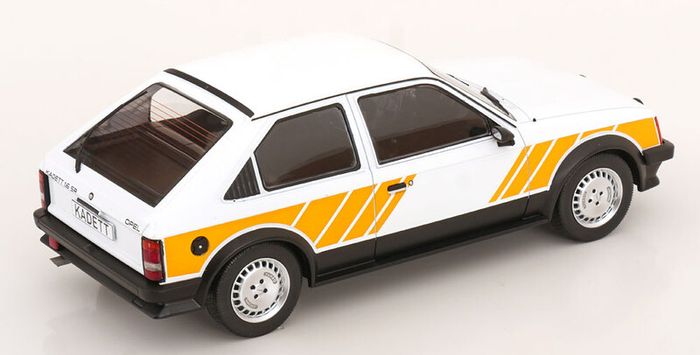 Opel Kadett D SR - 1/18 - New in Box