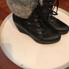 ladies leather Carl Scarpa boots size 5