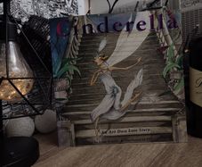 Cinderella : An Art Deco Love Story ! 2003 ! by Pavilion Books !