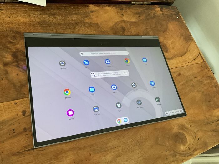 Samsung Galaxy Chromebook 13.3 inch Premium 4K AMOLED Touchscreen