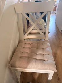 4 Kitchen Chairs