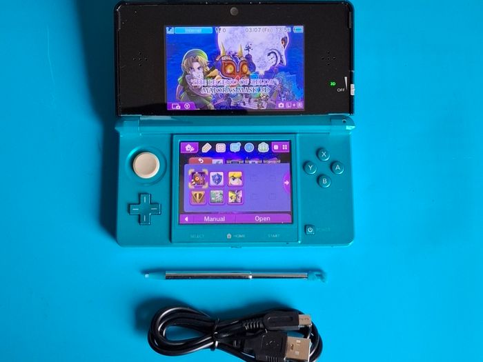 3DS Aqua Blue (Modded)