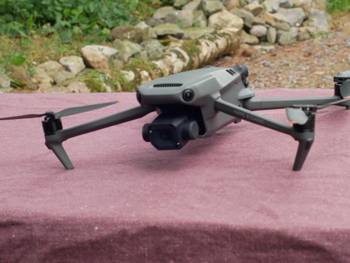 DJI Mavic 3 Classic Drone