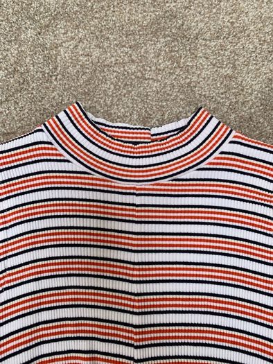 Stripped top