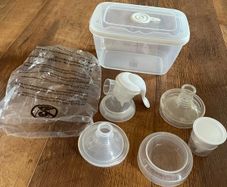 Tommee Tippee manual breast pump