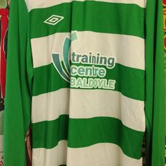 Baldoyle Official Umbro Football Jersey (Adult Medium) FREE POST