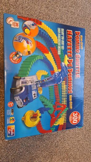 domino shuttle 300