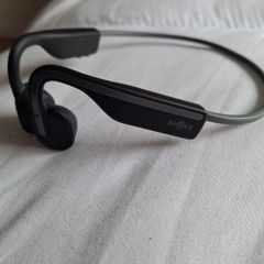 earphones