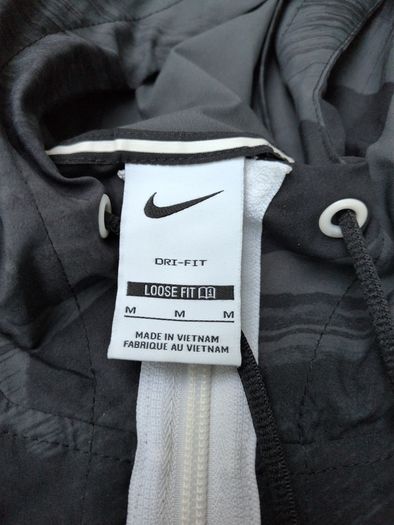 Nike loose fit