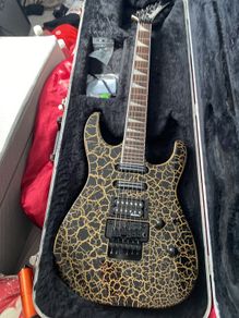 Jackson soloist     SL3X DX Gold Crackle