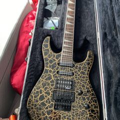 Jackson soloist     SL3X DX Gold Crackle