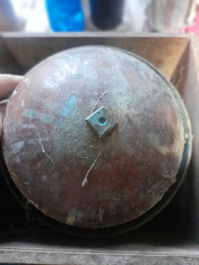 Antique Large Ships Nautical Compass, models were produced by firms like Francis M. Moore Dublin & Belfast active 1854 to 1894 or Henry Hughes & Son of London., as indicated by the style of the compass rose  Stage or Movie Props