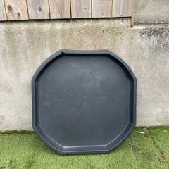 Tuff Tray
