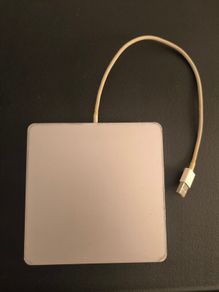 Apple USB SuperDrive Genuine Apple Disc Reader USB Type A