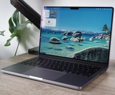 Macbook Pro 14" 2021 M1 Pro | 16GB Ram | 512GB