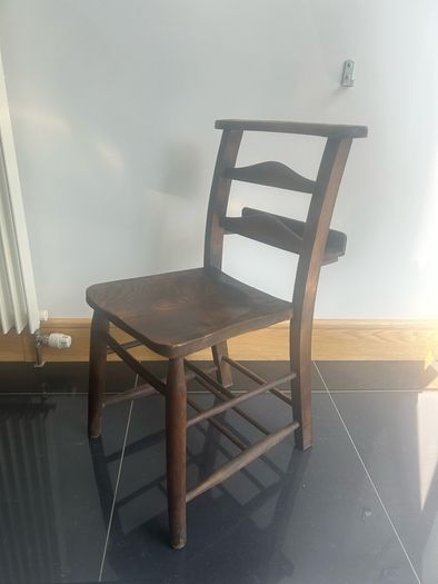 church chairs