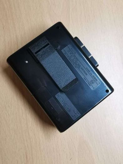 SANYO MGP21 Walkman Cassette Player