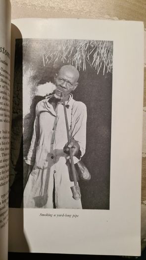 The Gwari Tribe In Abuja Emirate By Mallam Shuaibu Na Ibi. A Nigeria Magazine Special Publication. Paperback In Good Condition.