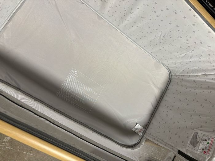 Babylo Nod Bedside Co-Sleeper Crib & Mattress - Excellent Condition