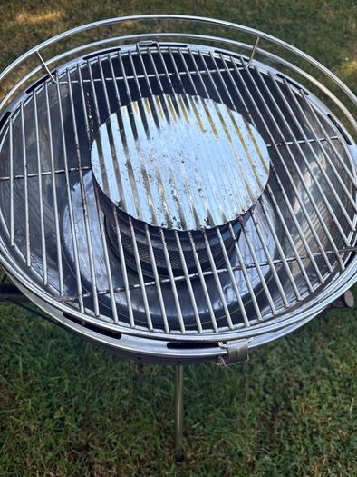 Genuine LotusGrill XL Charcoal BBQ + Original Folding Stand + Carry Bags