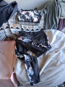 h&m leggins+bra size M