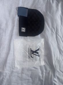lv hat