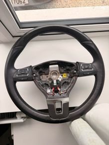 Volkswagen Golf Steering Wheel