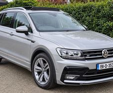 Tiguan R-LINE only 98k,  PAN Sunroof + more