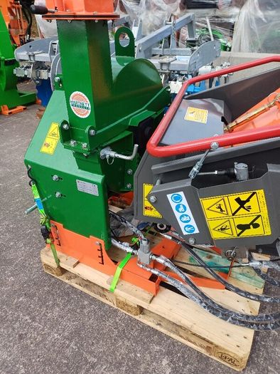 52R PTO Wood Chipper Ex-Demo