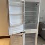 Integrated Whirlpool 6sense fridge freezer 70/30 Split Image 6