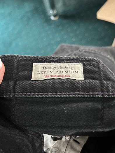 Black Levi jeans men's W32 L34
