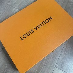 Louis Vuitton box
