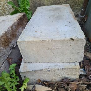Concrete pad stone