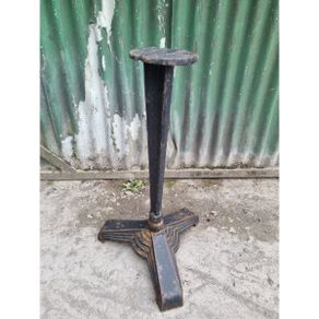 Table Base  Cast Iron  Style 2  KAS174