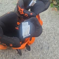 skates