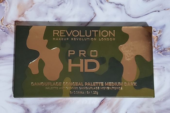Revolution Pro HD Camouflage Conceal Palette - Medium Dark - New